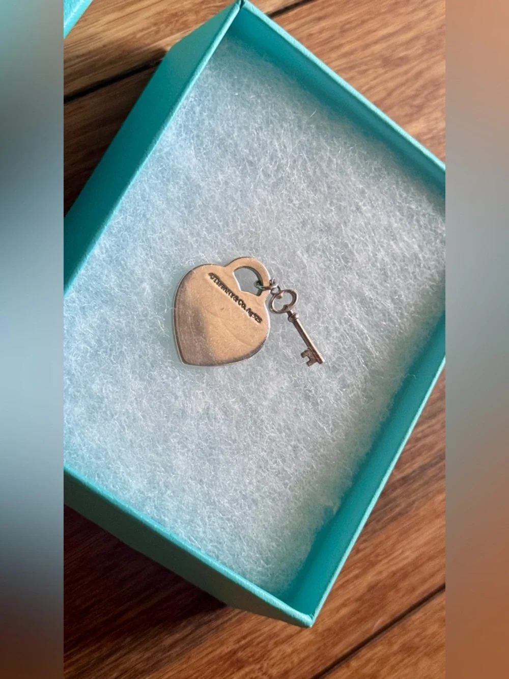 NWT - Tiffany & Co. “Return to Tiffany” Heart Tag w/Key Sterling Silver (Medium) - Picture 3 of 4
